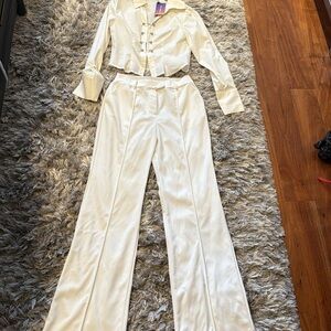Brand new Fit For You White Hook-Front Shirt Jacket and pants set